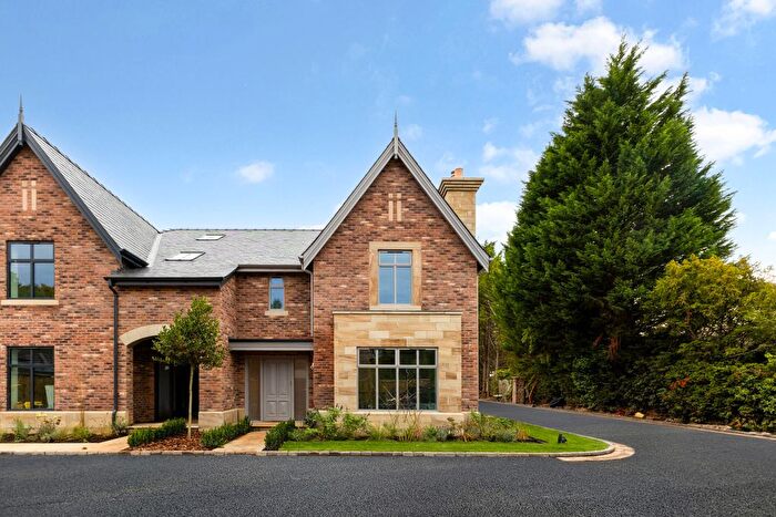 4 Bedroom Semi Detached House For Sale In Adlington Road, Wilmslow, Cheshire, SK9