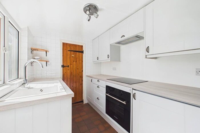 2 Bedroom Terraced House To Rent In Mount Pleasant, Wokingham, Berkshire, RG41