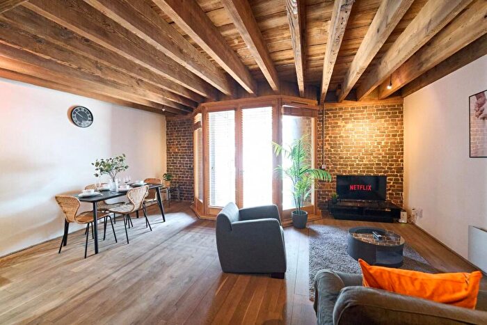 1 Bedroom Flat To Rent In Port East Apartments, E14