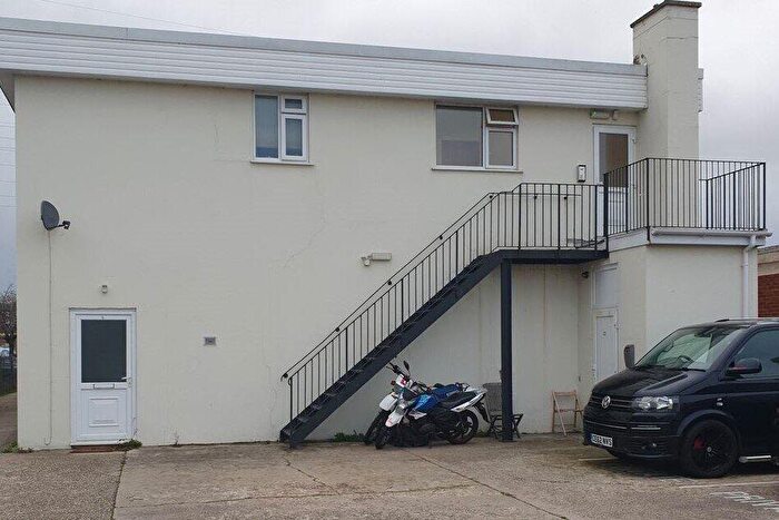 Studio To Rent In Didcot Road, Poole, BH17