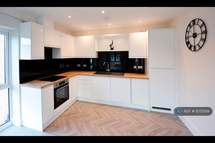 1 Bedroom Flat To Rent In Shepway Close, Folkestone, Kent, CT19