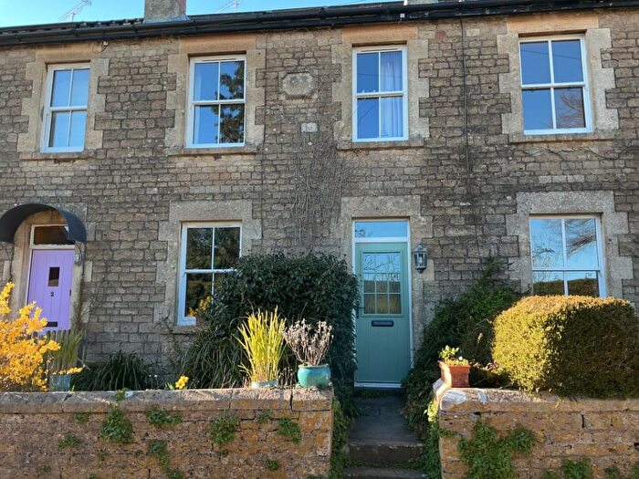 3 Bedroom Terraced House For Sale In Tyning Hill, Hemington, BA3