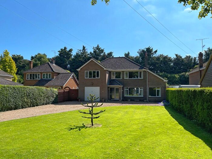 5 Bedroom Detached House For Sale In Damgate, Holbeach, PE12