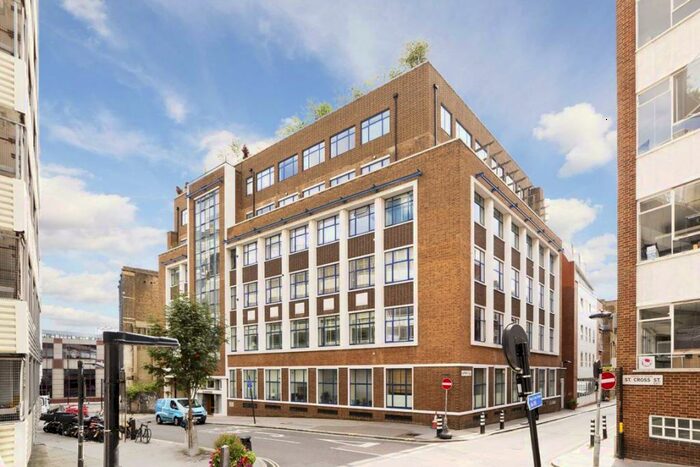 1 Bedroom Flat To Rent In Saffron Hill, Clerkenwell, EC1N