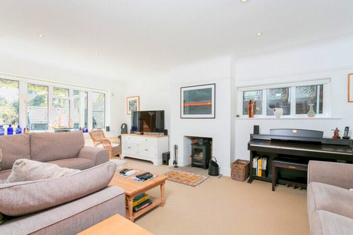 3 Bedroom Detached House For Sale In Bartholomew Street, Hythe, CT21