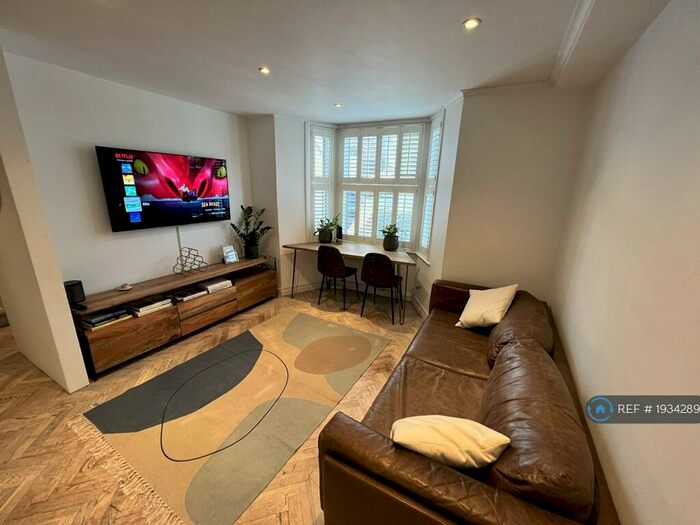 1 Bedroom Flat To Rent In Wayland Avenue, London, E8