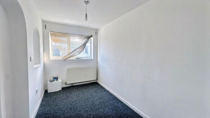 4 Bedroom Property To Rent In Hunters Way, Filton, Bristol, BS34