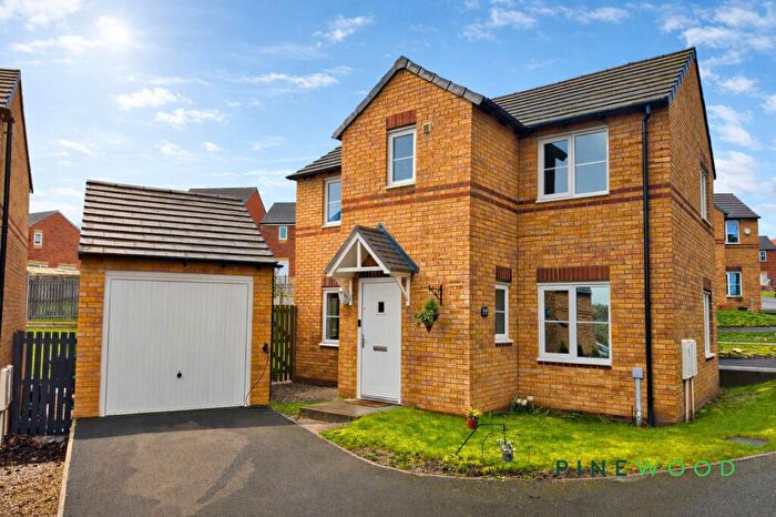 3 Bedroom Detached House For Sale In Rosewood Avenue, Bolsover, S44