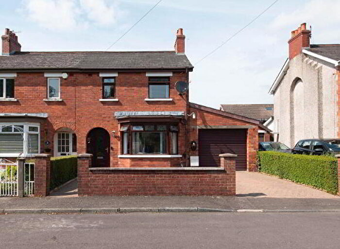 4 Bedroom Semi-Detached House For Sale In Hillview Drive, Newtownabbey, BT36