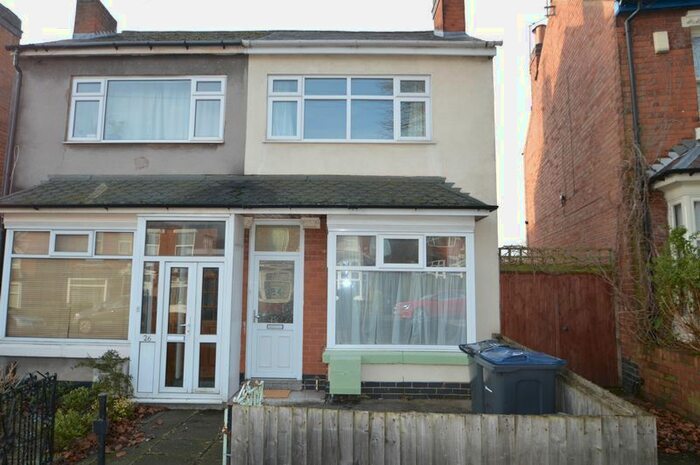 2 Bedroom Semi-Detached House To Rent In Gristhorpe Road, Selly Oak, B29