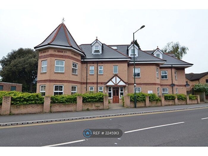 1 Bedroom Flat To Rent In Iddesleigh Road, Bournemouth, BH3