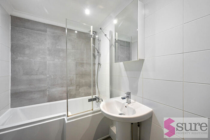 1 Bedroom Apartment To Rent In Marine Parade, Brighton, BN2
