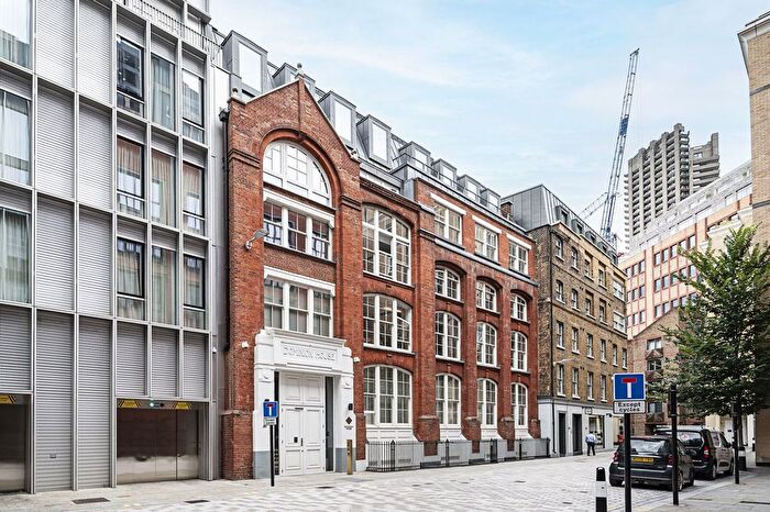 1 Bedroom Flat To Rent In Bartholomew Close, Barbican, London, EC1A