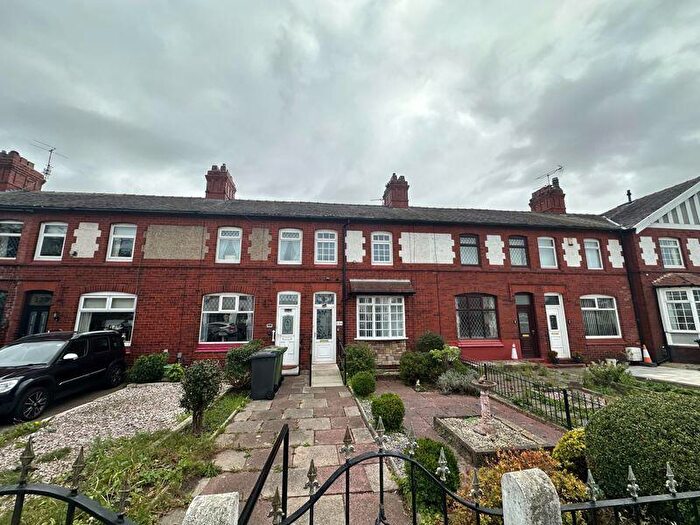 2 Bedroom Terraced House For Sale In Haig Avenue, Southport, PR8
