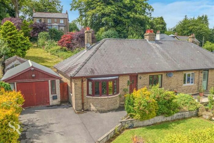 2 Bedroom Detached Bungalow To Rent In Macclesfield Road, Whaley Bridge, High Peak, SK23