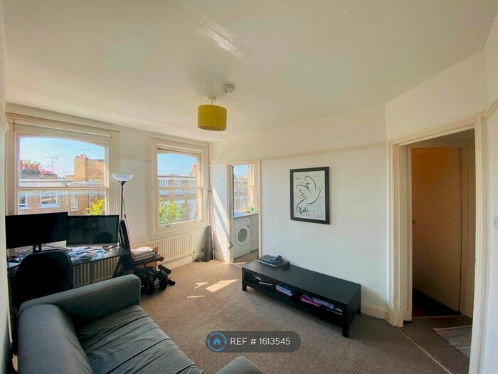 1 Bedroom Flat To Rent In No., London, W14
