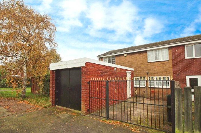 3 Bedroom End Of Terrace House For Sale In Walpole Close, Balby, Doncaster, South Yorkshire, DN4