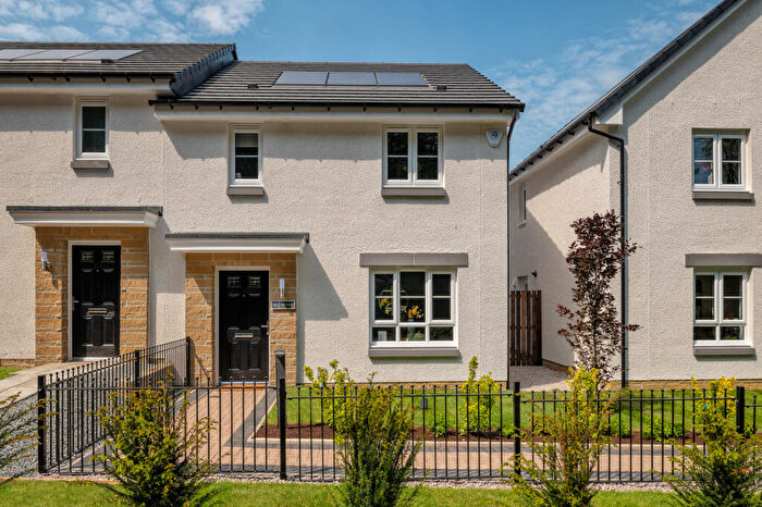 3 Bedroom Semi-Detached House For Sale In Mugiemoss Road, Bucksburn, Aberdeen, AB21