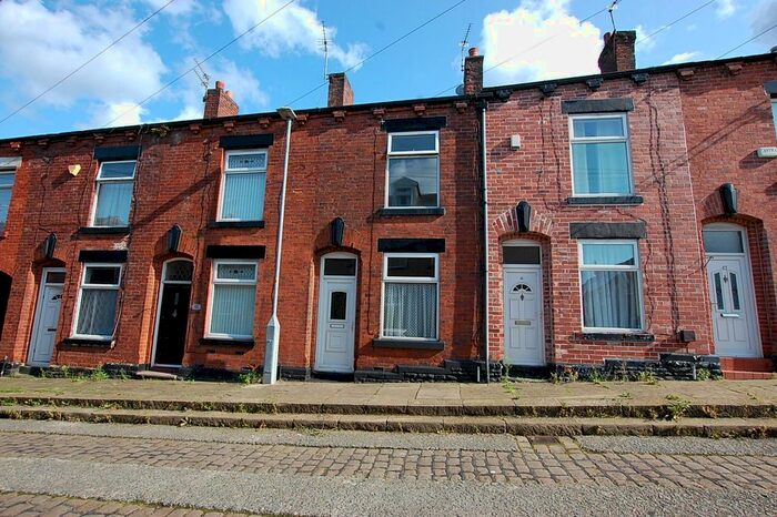 2 Bedroom Terraced House To Rent In Sand Street, Stalybridge, Greater Manchester, SK15