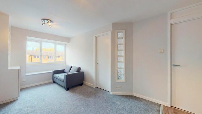 1 Bedroom Flat To Rent In Beardsley Way, London, W3