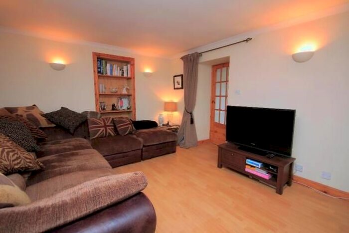 2 Bedroom Cottage To Rent In Balfron Station, Glasgow, G63