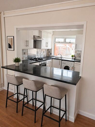 3 Bedroom Terraced House To Rent In Dagenham, Essex, RM10