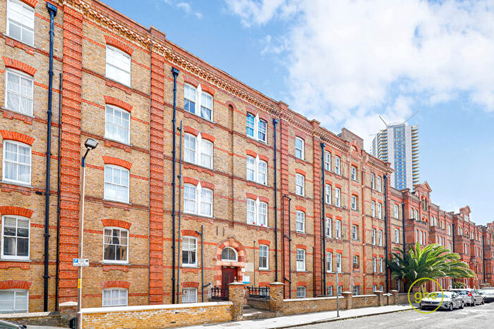 1 Bedroom Flat For Sale In Hayles Building, Elliotts Row, Elephant & Castle, London, SE11