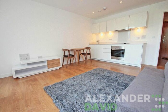 Studio To Rent In Seven Sea Gardens, London, E3
