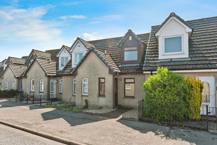 1 Bedroom Terraced House For Sale In Lockhart Street, Stonehouse, Larkhall, South Lanarkshire, ML9