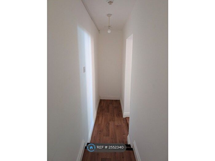 1 Bedroom Flat To Rent In Norfolk Road, Cliftonville, Margate, CT9