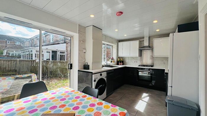 2 Bedroom Semi-Detached House To Rent In Village Heights, Gateshead, NE8