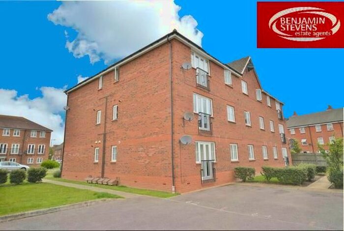 2 Bedroom Flat To Rent In Cunningham Avenue, Hatfield AL10