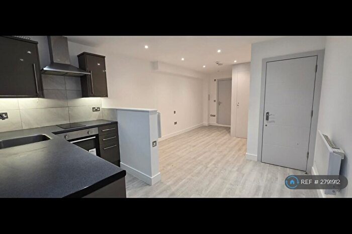 Studio To Rent In Lind Road, Sutton, SM1