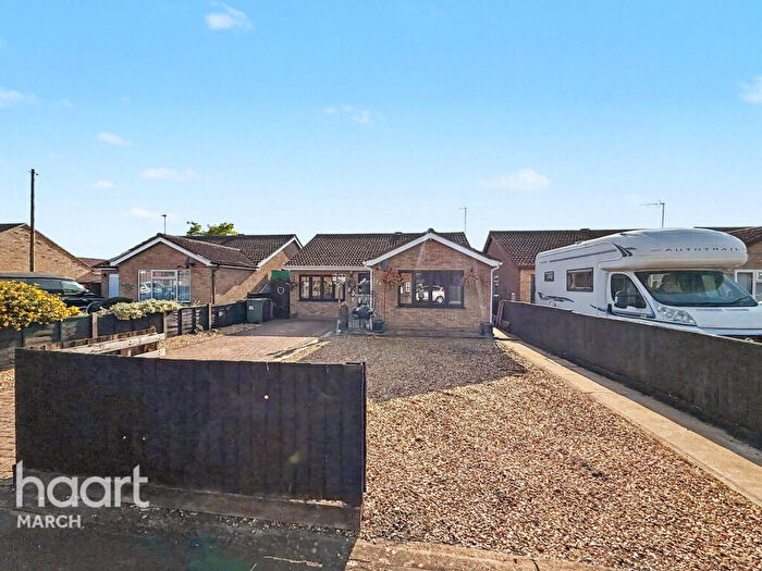 3 Bedroom Detached Bungalow For Sale In Elliott Road, March, PE15