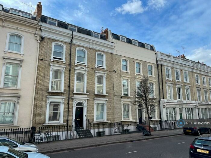 2 Bedroom Flat To Rent In West Brompton, London, SW10