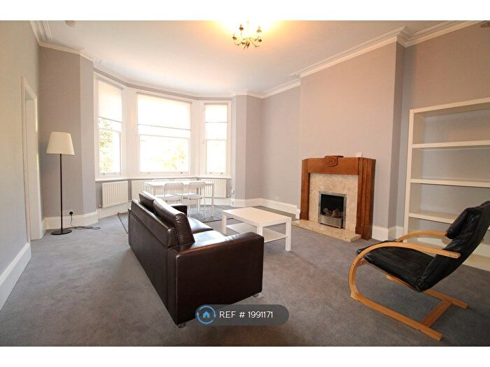 1 Bedroom Flat To Rent In Earlsfield Road, London, SW18