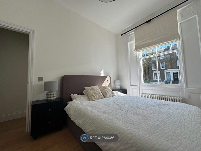 2 Bedroom Flat To Rent In Manor Avenue, London, SE4