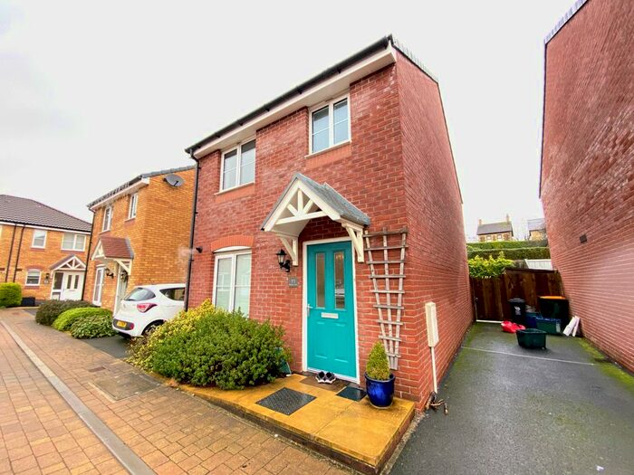 3 Bedroom Detached House To Rent In Aluminium Close, Rogerstone, Newport, NP10