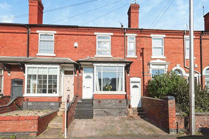 3 Bedroom Terraced House For Sale In Haden Hill Road, Halesowen, B63