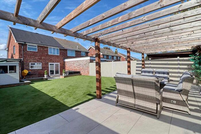 3 Bedroom Detached House For Sale In Dedham Avenue, Clacton On Sea, CO16