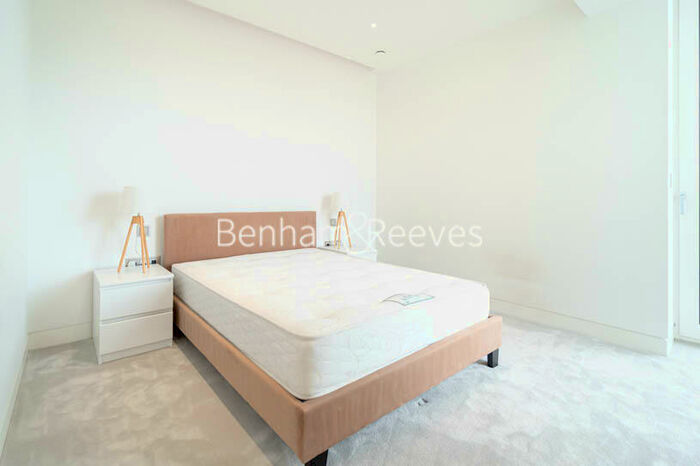 2 Bedroom Apartment To Rent In Sugar Quay, Water Lane, EC3R
