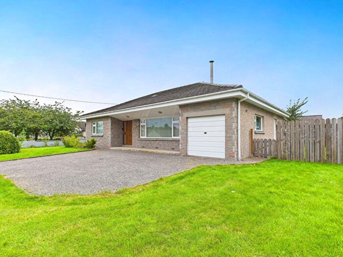 3 Bedroom Bungalow For Sale In Glen Road, Newtonmore, PH20