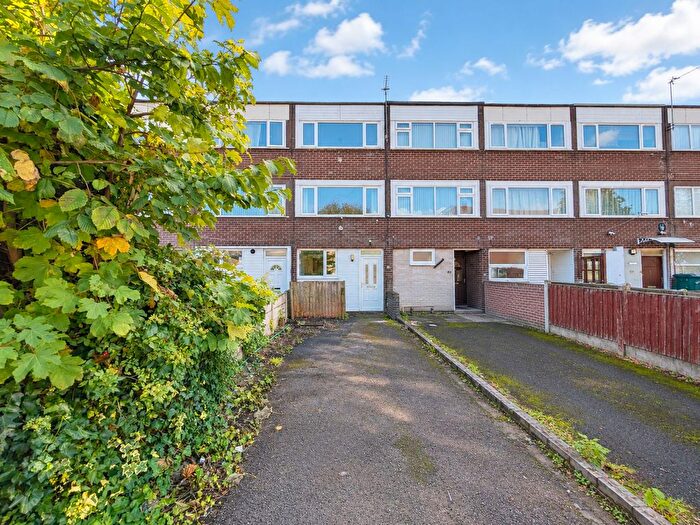 4 Bedroom Terraced House To Rent In Handforth Lane, Halton Lodge, WA7