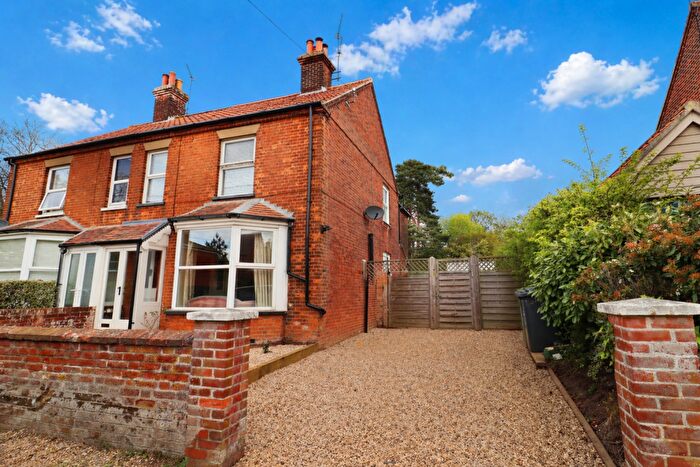 3 Bedroom Semi Detached House For Sale In Gladstone Road, Fakenham, NR21