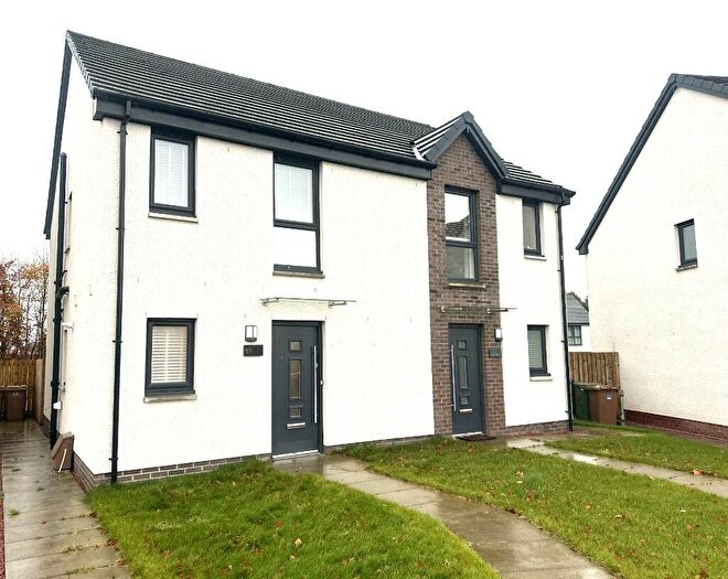2 Bedroom Semi-Detached House To Rent In Hillhead Crescent, Mauchline, Ayrshire, KA5