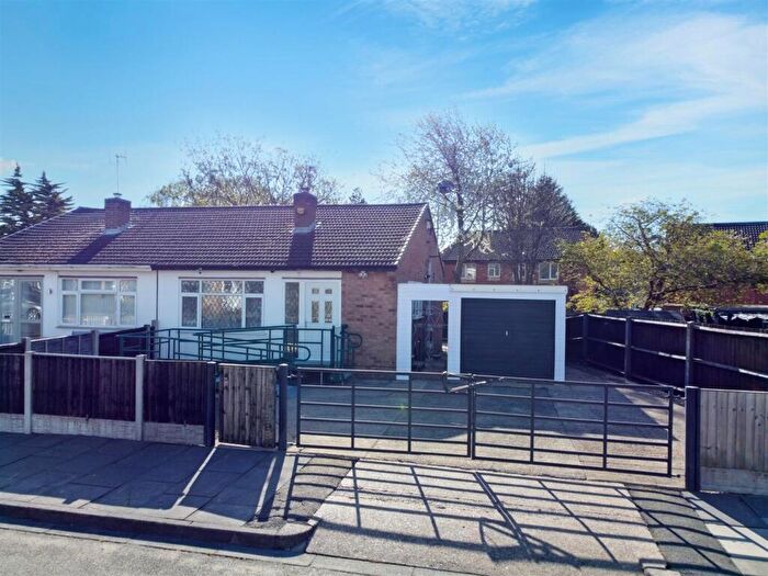 2 Bedroom Semi-Detached Bungalow For Sale In Rydal Avenue, Long Eaton, NG10