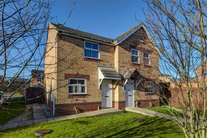 2 Bedroom Semi-Detached House To Rent In Bowmont Way, Kingswood, Hull, HU7