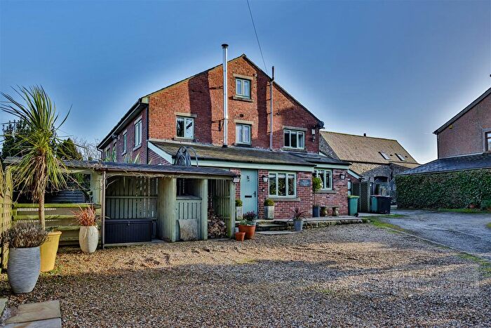 4 Bedroom Semi Detached House For Sale In Oakenclough Road, Goosnargh, Preston, PR3