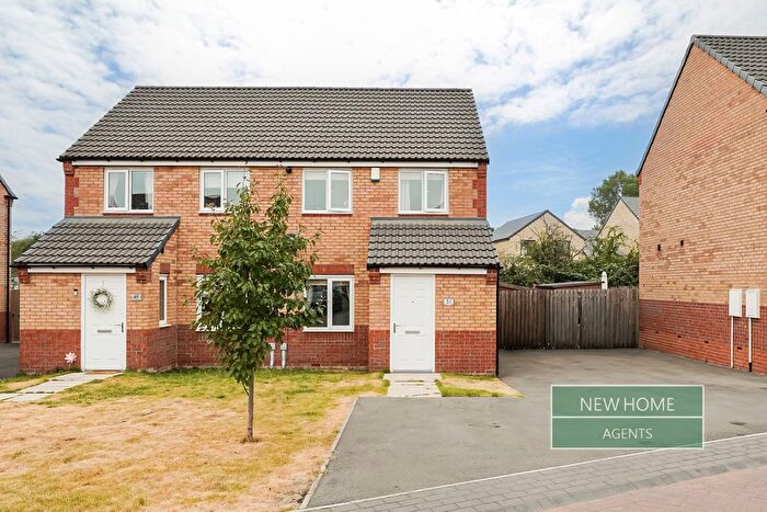 3 Bedroom Semi-Detached House For Sale In South Moor Drive, Goldthorpe, Rotherham, S63