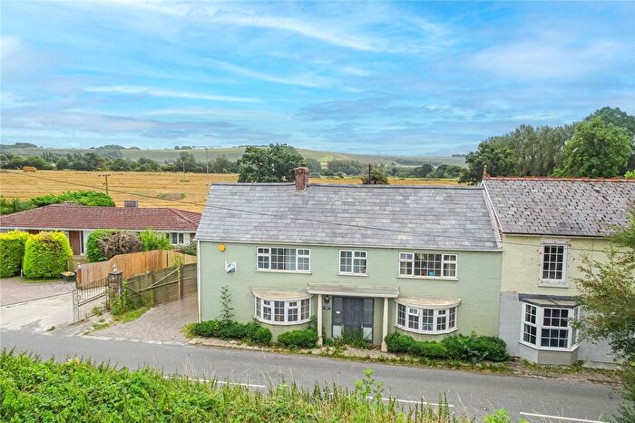 4 Bedroom Semi-Detached House For Sale In Little Salisbury, Pewsey, Wiltshire, SN9